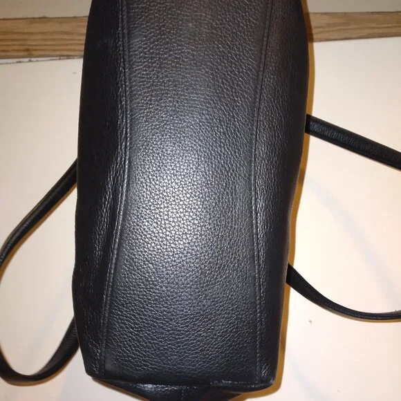 COACH - Picture 3 of 3